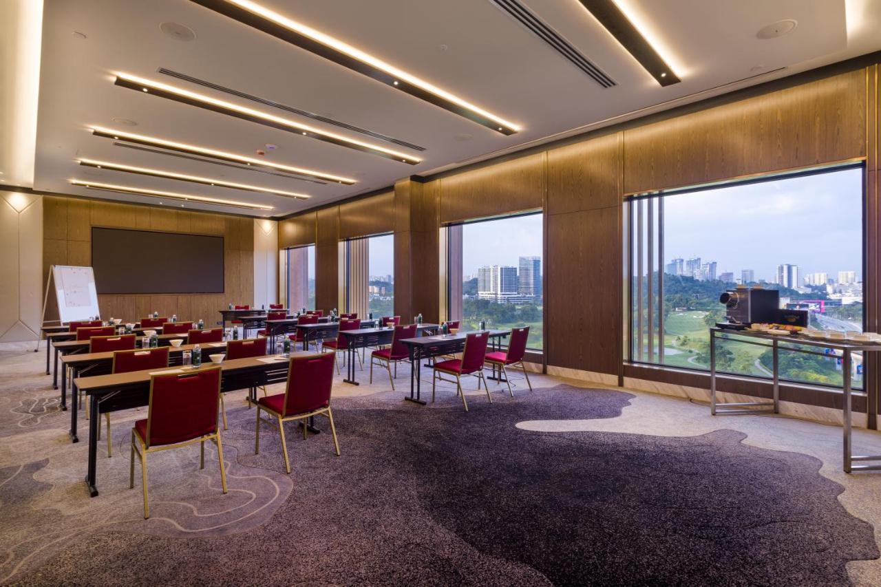 M Resort & Hotel Kuala Lumpur Ngoại thất bức ảnh Meeting room