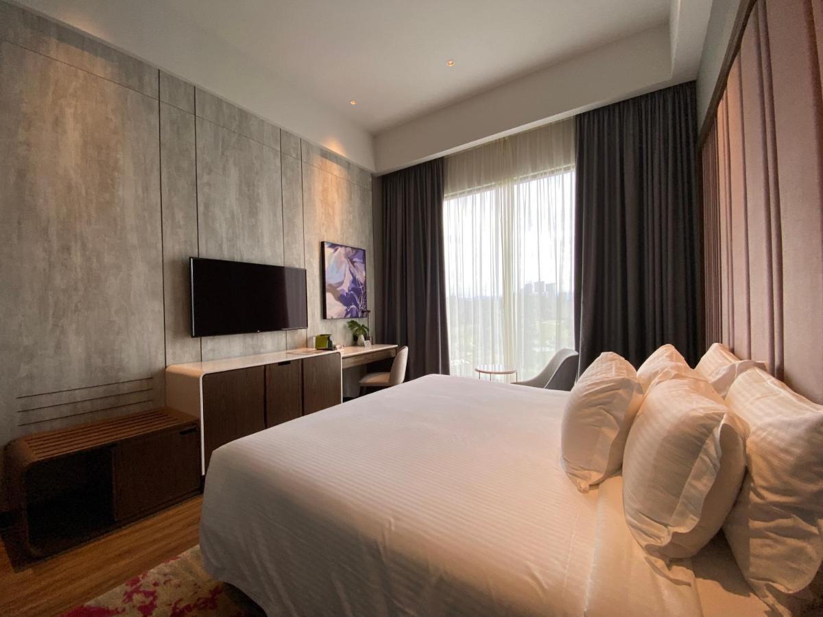 M Resort & Hotel Kuala Lumpur Ngoại thất bức ảnh Deluxe Suite